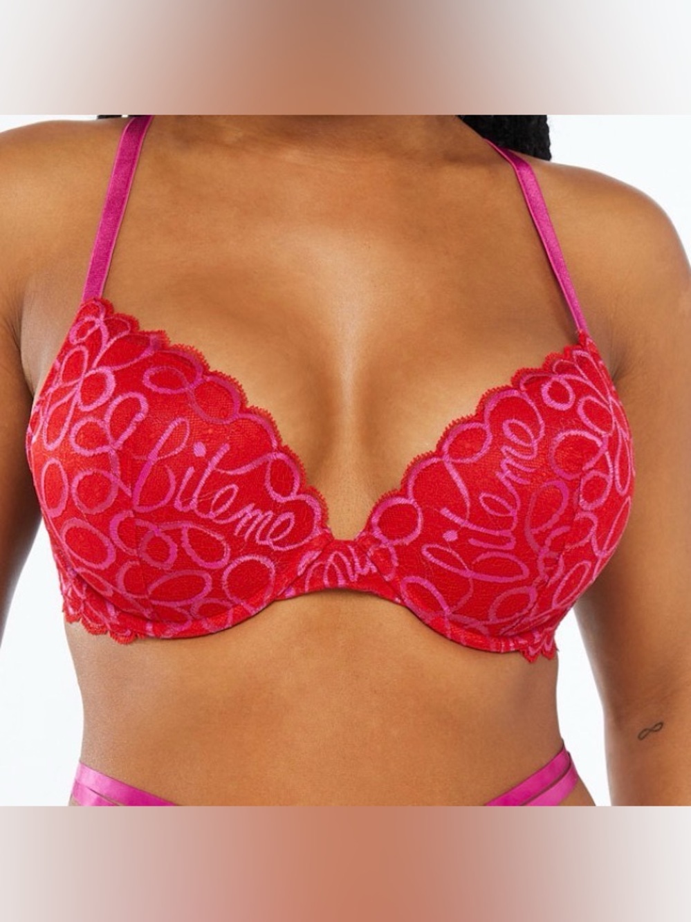 🆕 Savage X Fenty Red Ribbon Lace Push-up Bra - Size: 36D